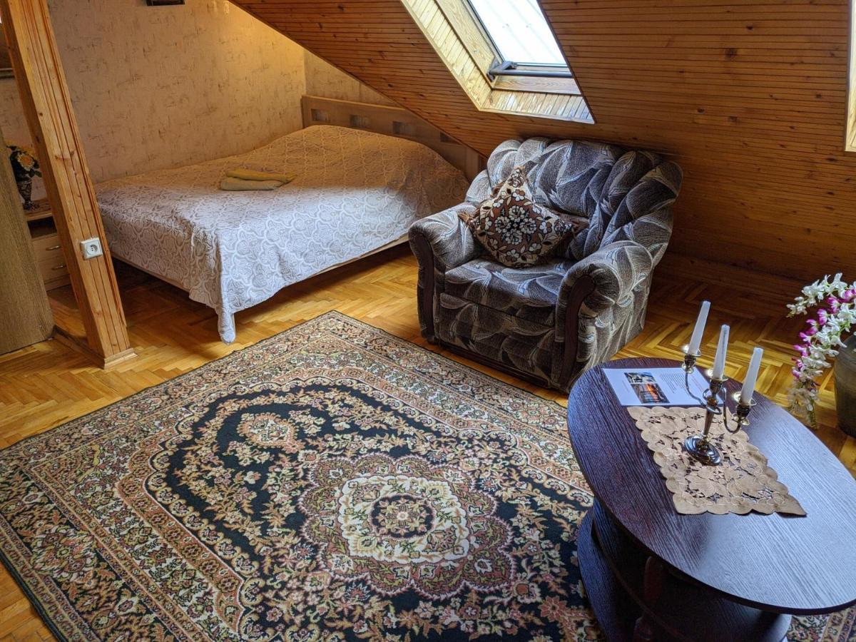 Guest House Nika - Cottages And Rooms In The Heart Of Palanga City Center Exterior photo